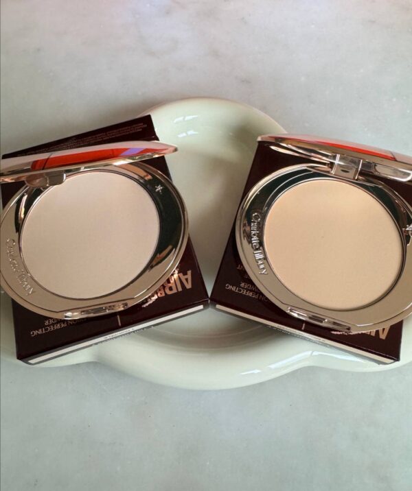 Charlotte Tilbury Airbrush Flawless Powder - Image 4