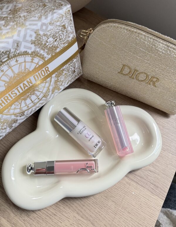 Dior Makeup and Skincare Gift Set - Image 3