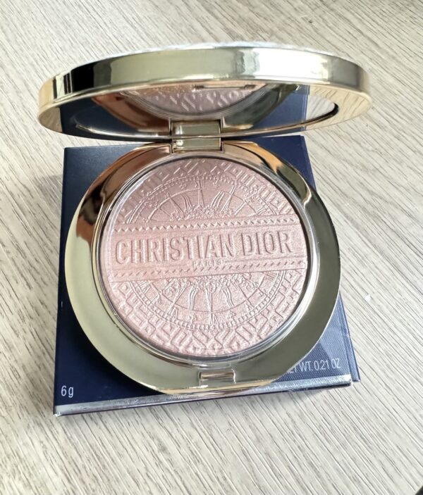 Dior Forever Highlighter Luminizer - Image 3