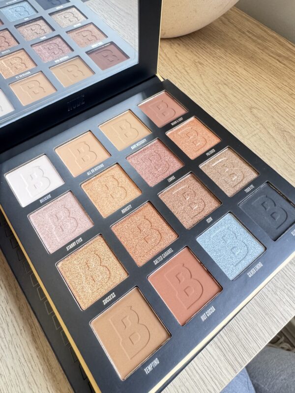 Beauty Bay Eye Palette 2 - Image 4